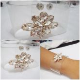 Pulseira com Strass e transparencia